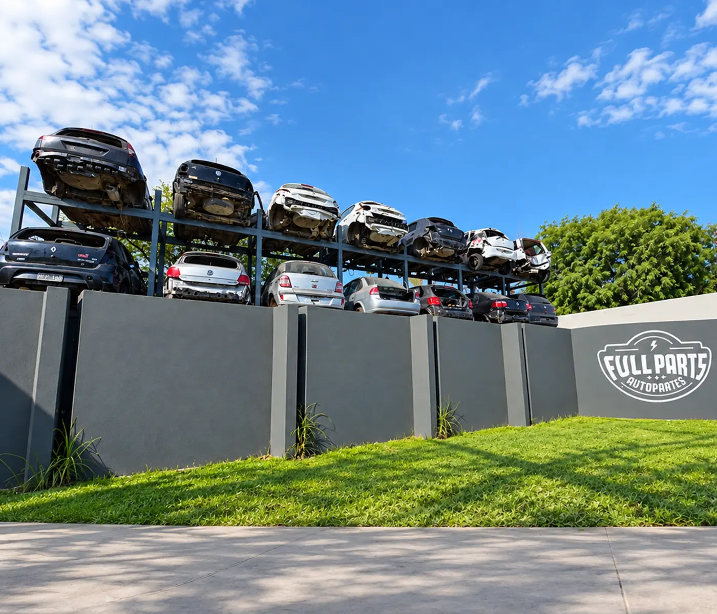 FULL PARTS • Venta de autopartes recicladas y repuestos
